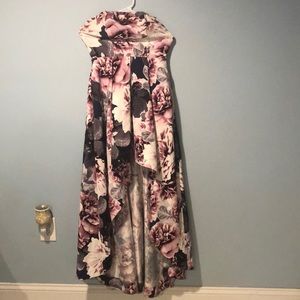 Beautiful homecoming/ prom dress